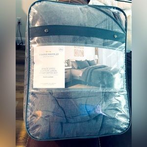 Full/Queen Comforter Set